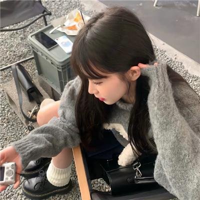 步履沉重